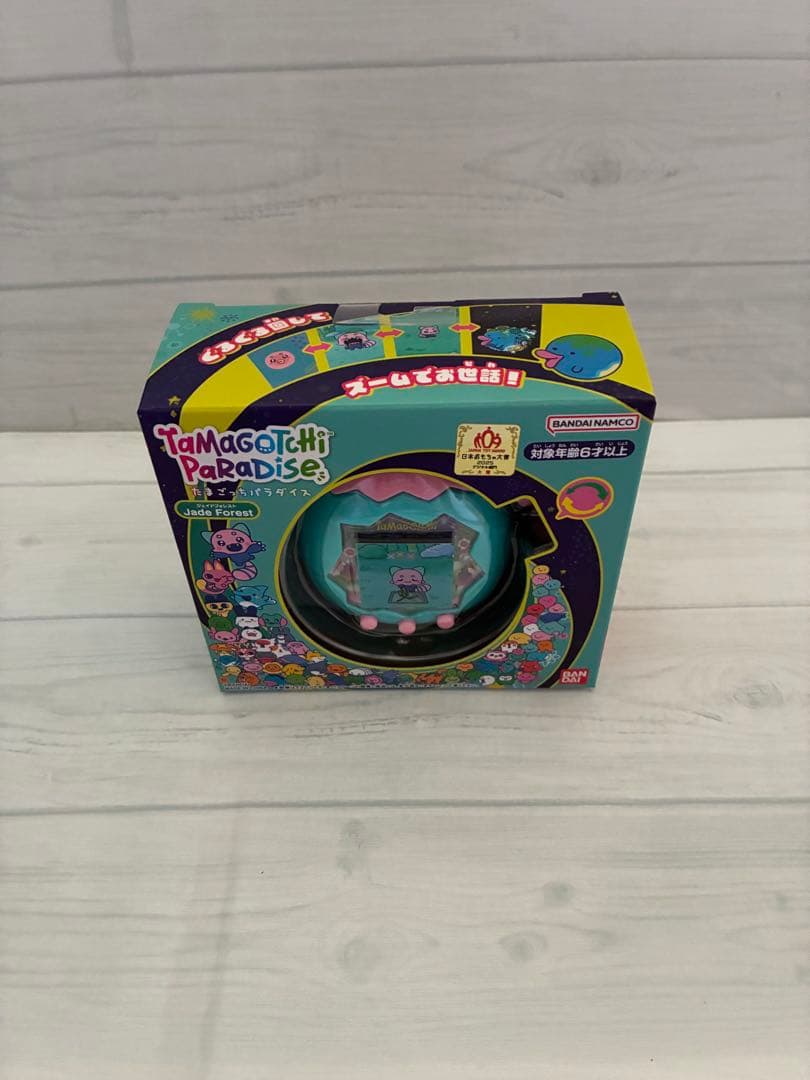 たまごっち Jade Forest 限定デザイン 新品 未使用