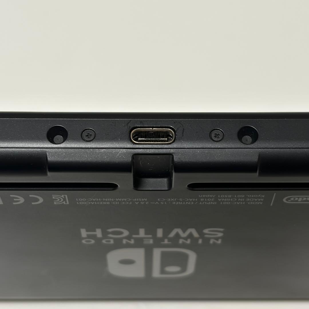 【良品】Nintendo Switch 本体のみ