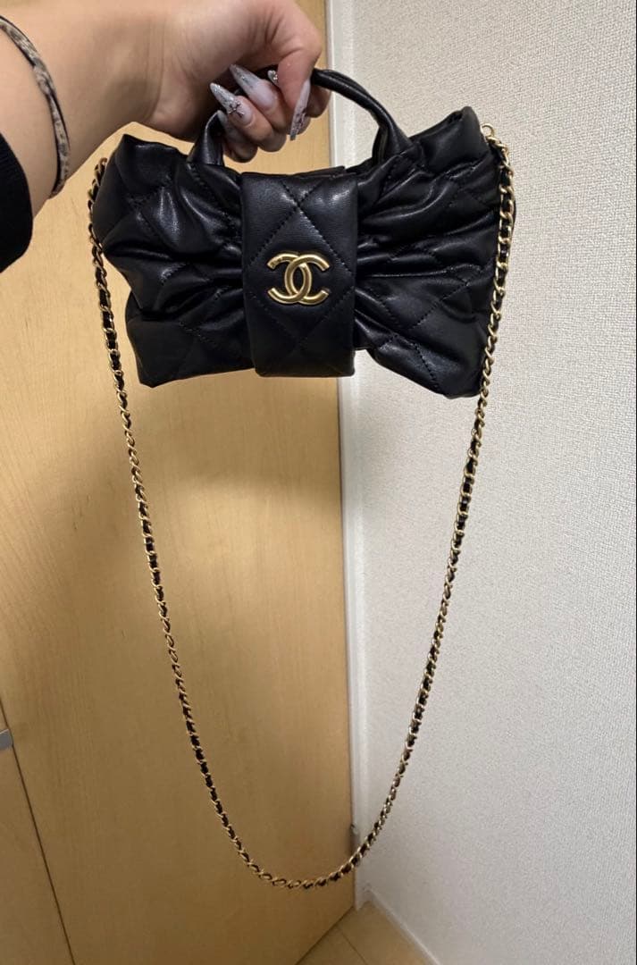 CHANEL ブラック ショルダーバッグ早く売りたいので即購入の方値段希望○
