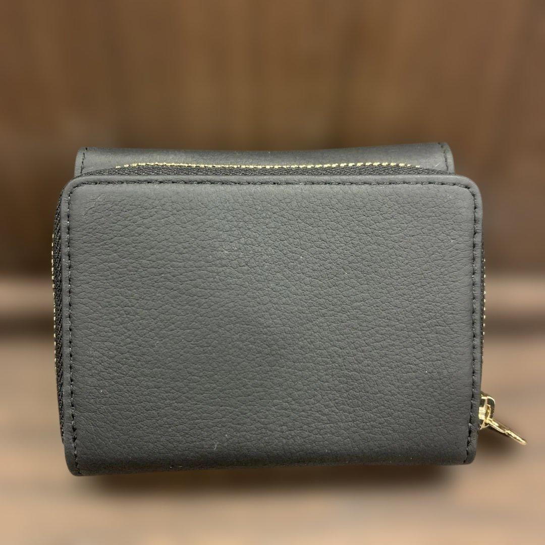 MARY QUANT ハートフロート ミニウォレット（ブラック）