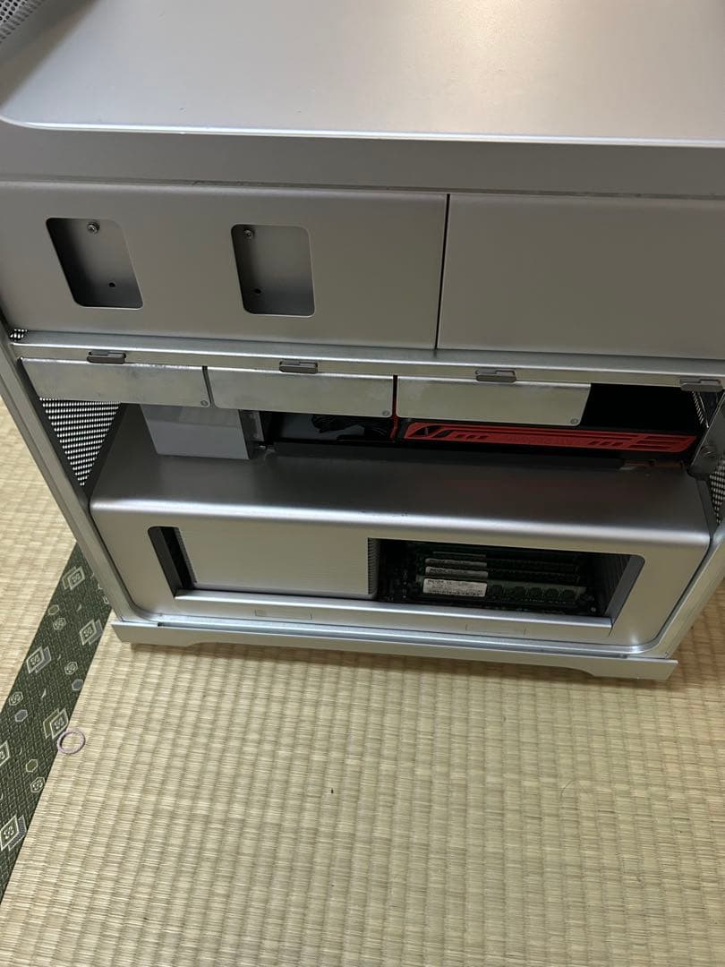 小津 雪ヲ 　Mac Pro (mid 2010) 本体のみ