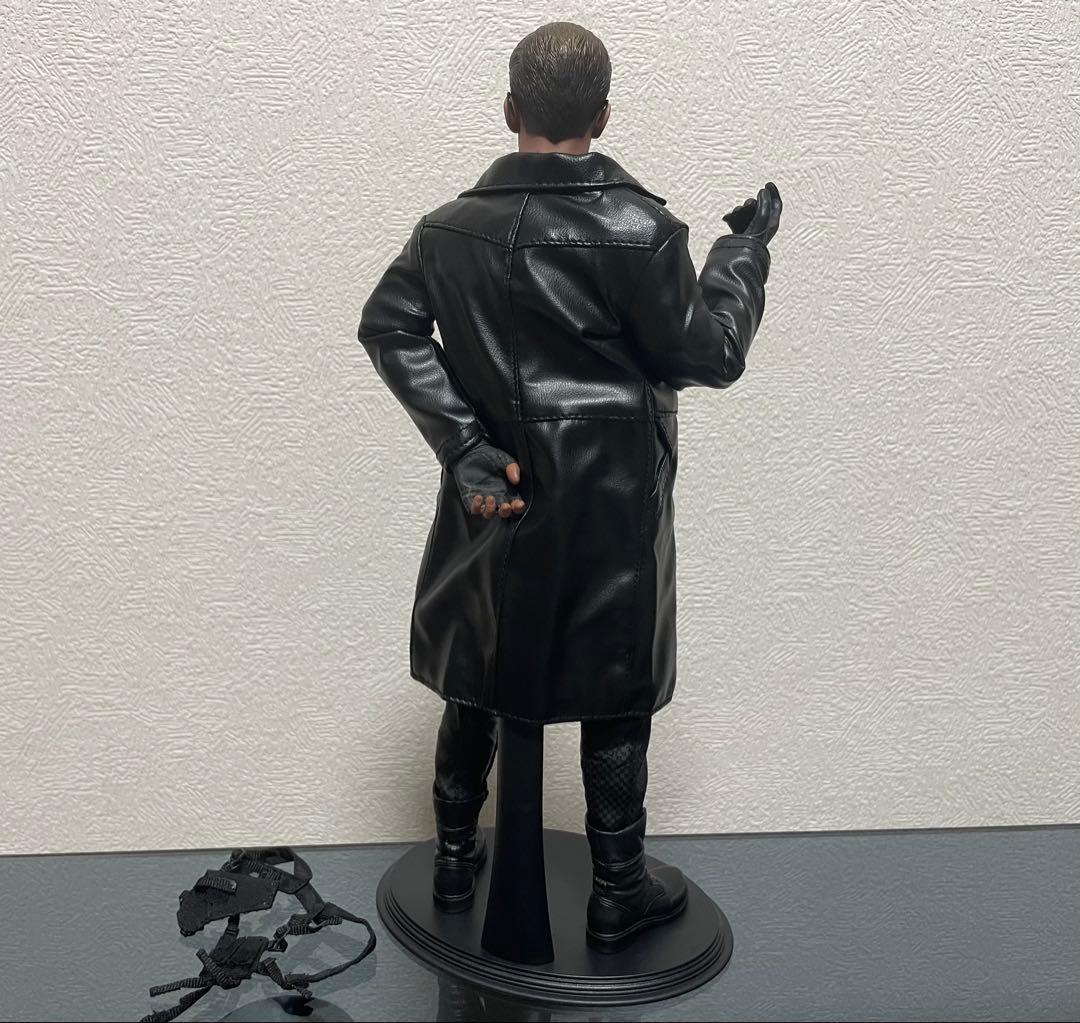 1/6 アルバート・ウェスカー ミッドナイトバージョン ホットトイズ カスタム