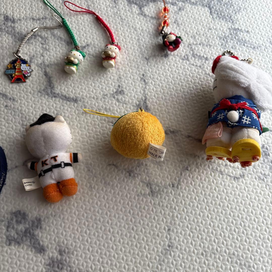 ご当地キティなどまとめ売り