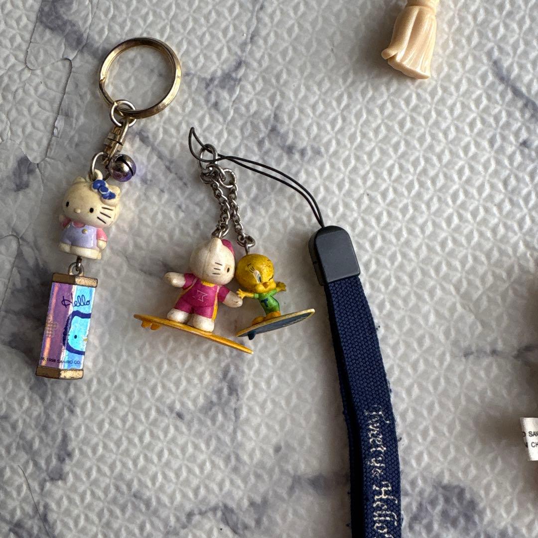 ご当地キティなどまとめ売り