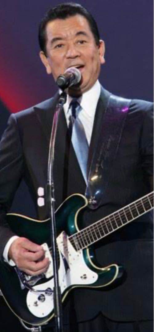 若大将加山雄三直筆サイン色紙