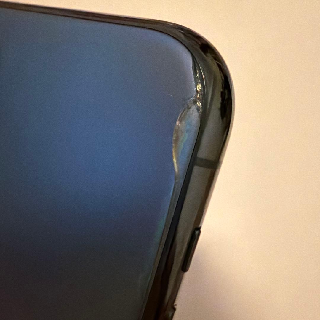 携帯電話本体 iPhone11pro 64GB