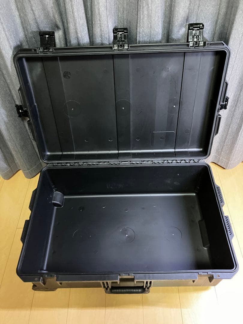 約20万円 米軍 御用達 Pelican Hardigg Case