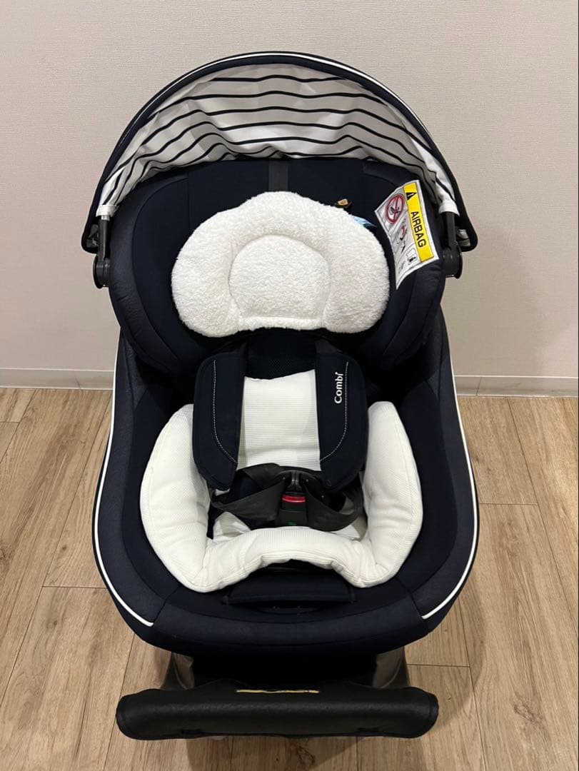 Combi チャイルドシート クルムーヴ スマート ISOFIX エッグショック