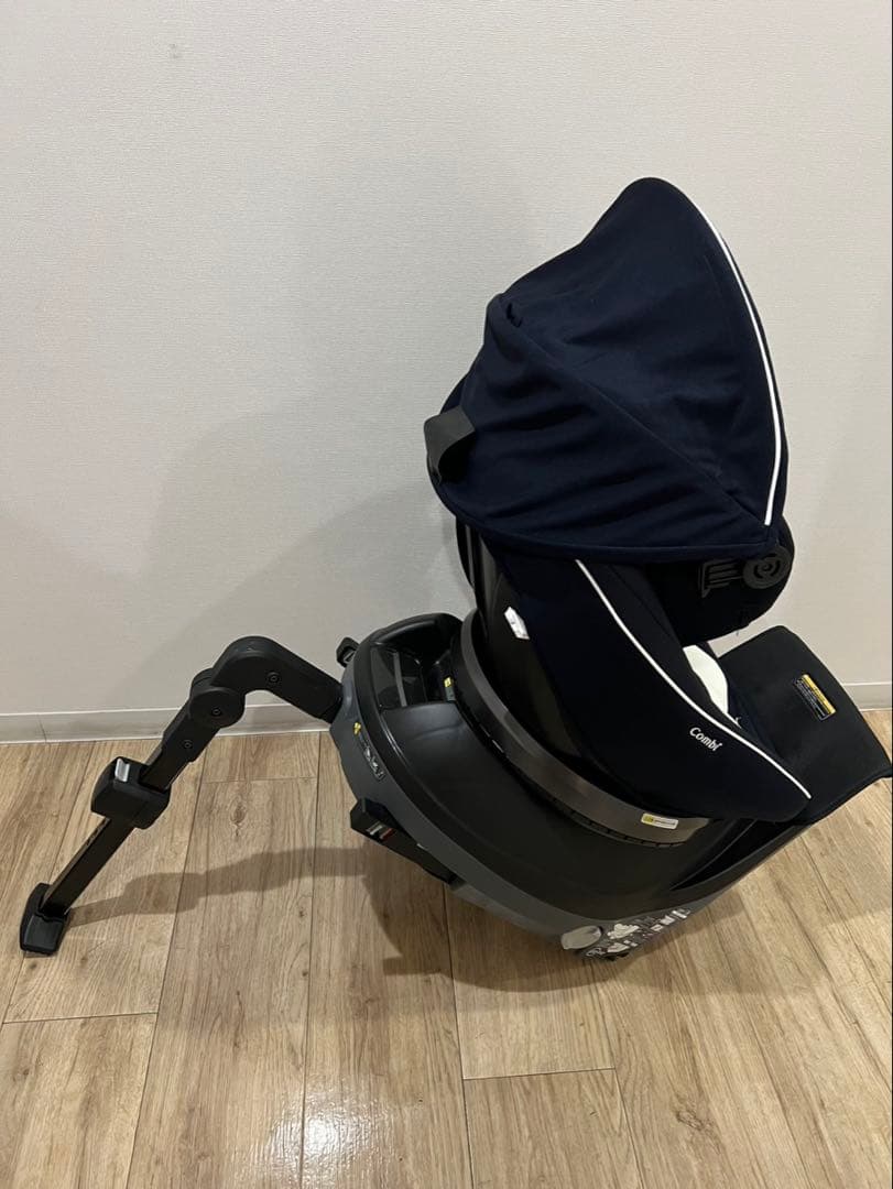 Combi チャイルドシート クルムーヴ スマート ISOFIX エッグショック