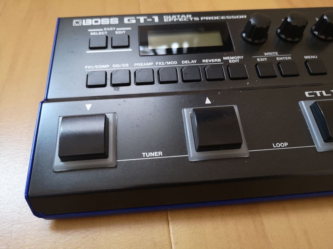 BOSS GT1 ギターエフェクター
