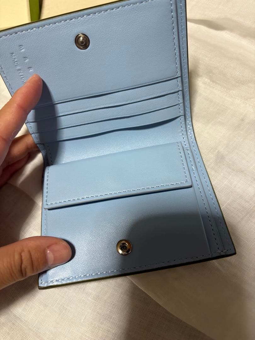 m*様 MARNI オリーブグリーン 二つ折り財布