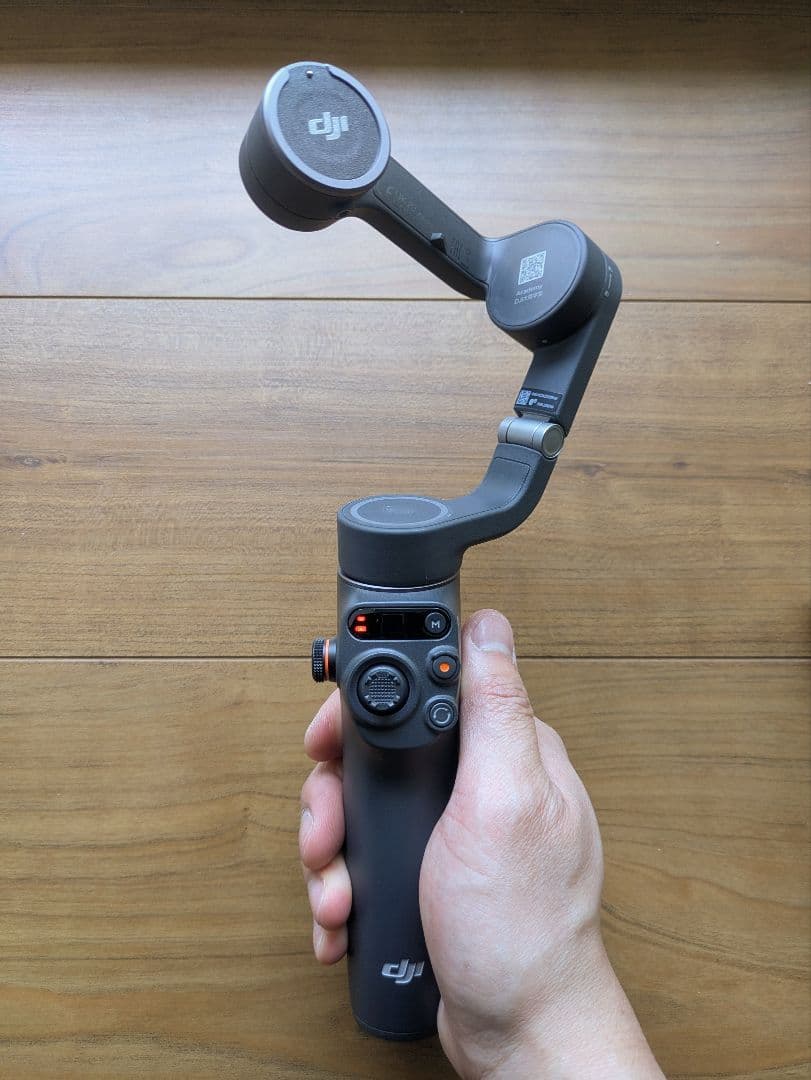 【美品】DJI Osmo Mobile 6 スマートフォンスタビライザー