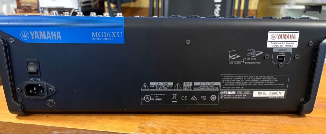 美品　YAMAHA MG16XU アナログミキサー