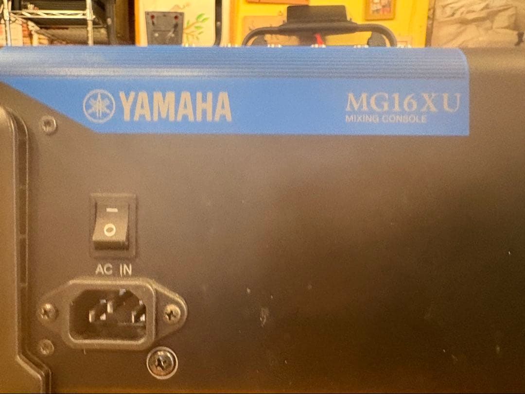 美品　YAMAHA MG16XU アナログミキサー