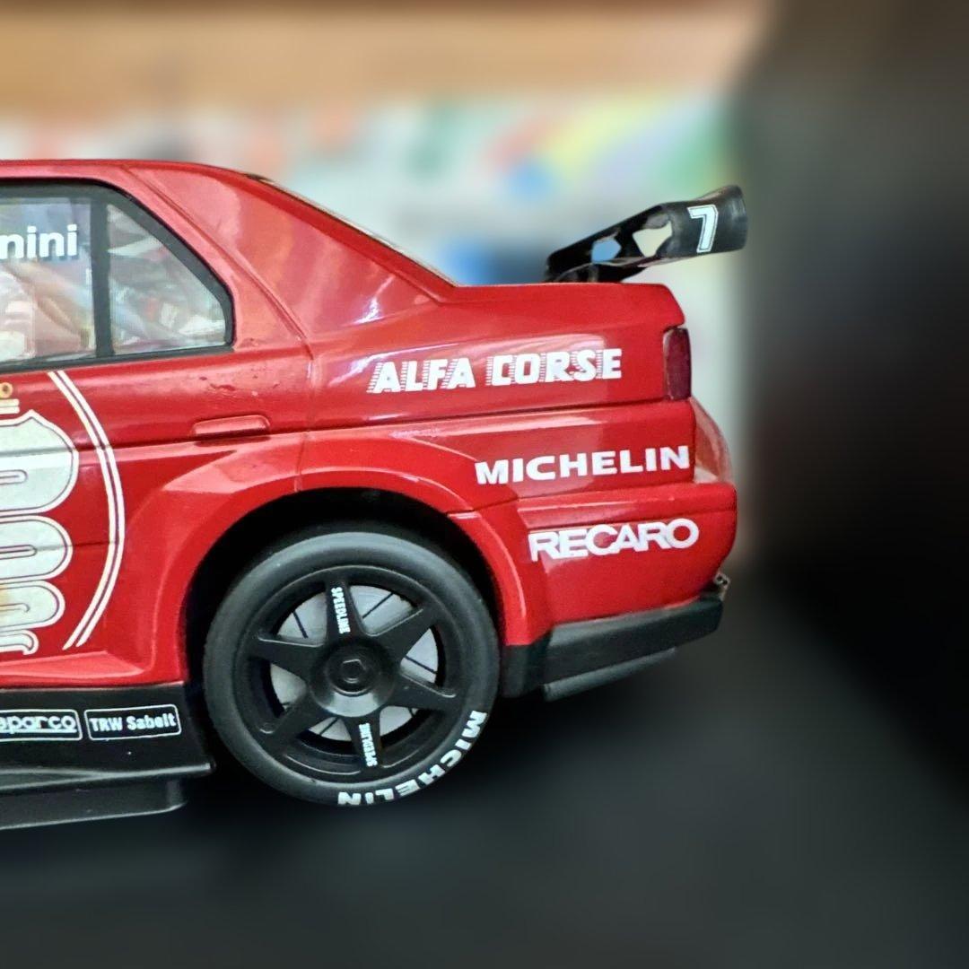 アルファロメオ　155 1/18 UTMODELS MINICHANPS