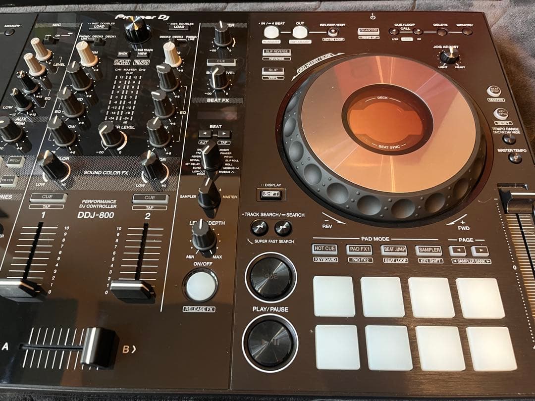 Pioneer DJ DDJ-800 コントローラー