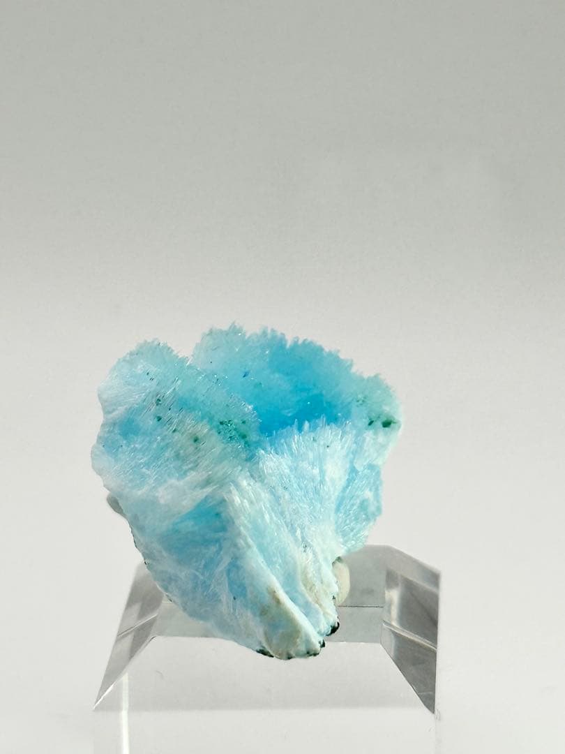 ブルー　アラゴナイト　霞石　原石　鉱物標本　天然石