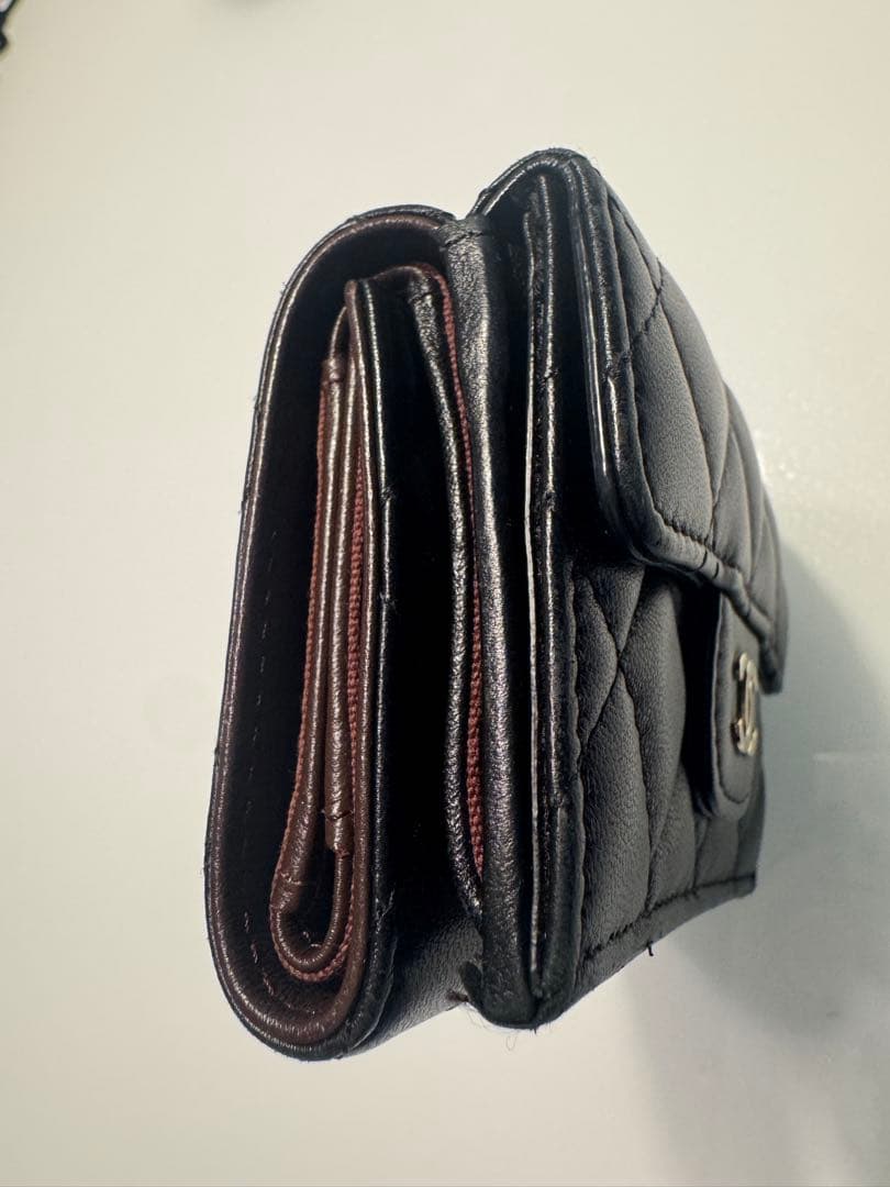 K*様 CHANEL キルティング ブラック 三つ折り財布
