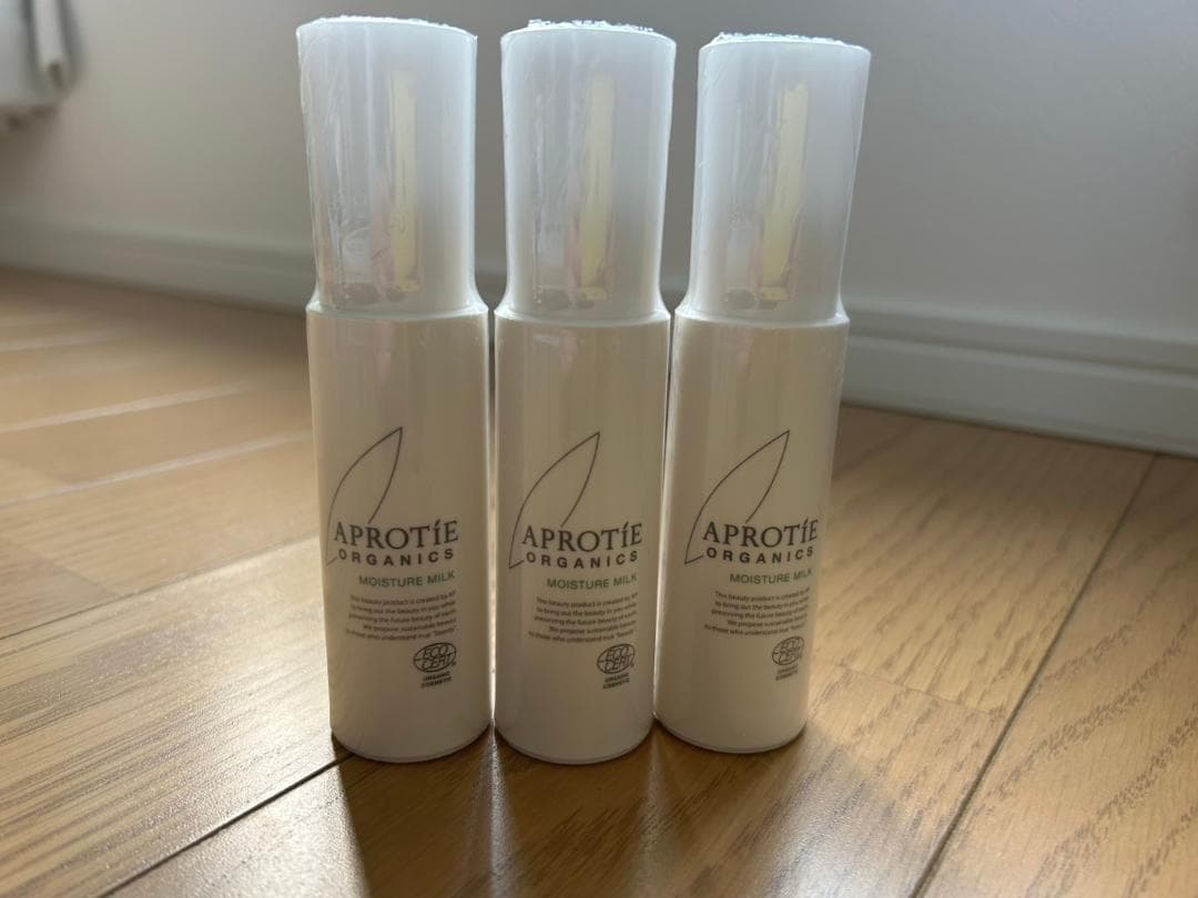 ティエンズ　アプロティーオーガニック モイスチャー ミルク　30ml ３本