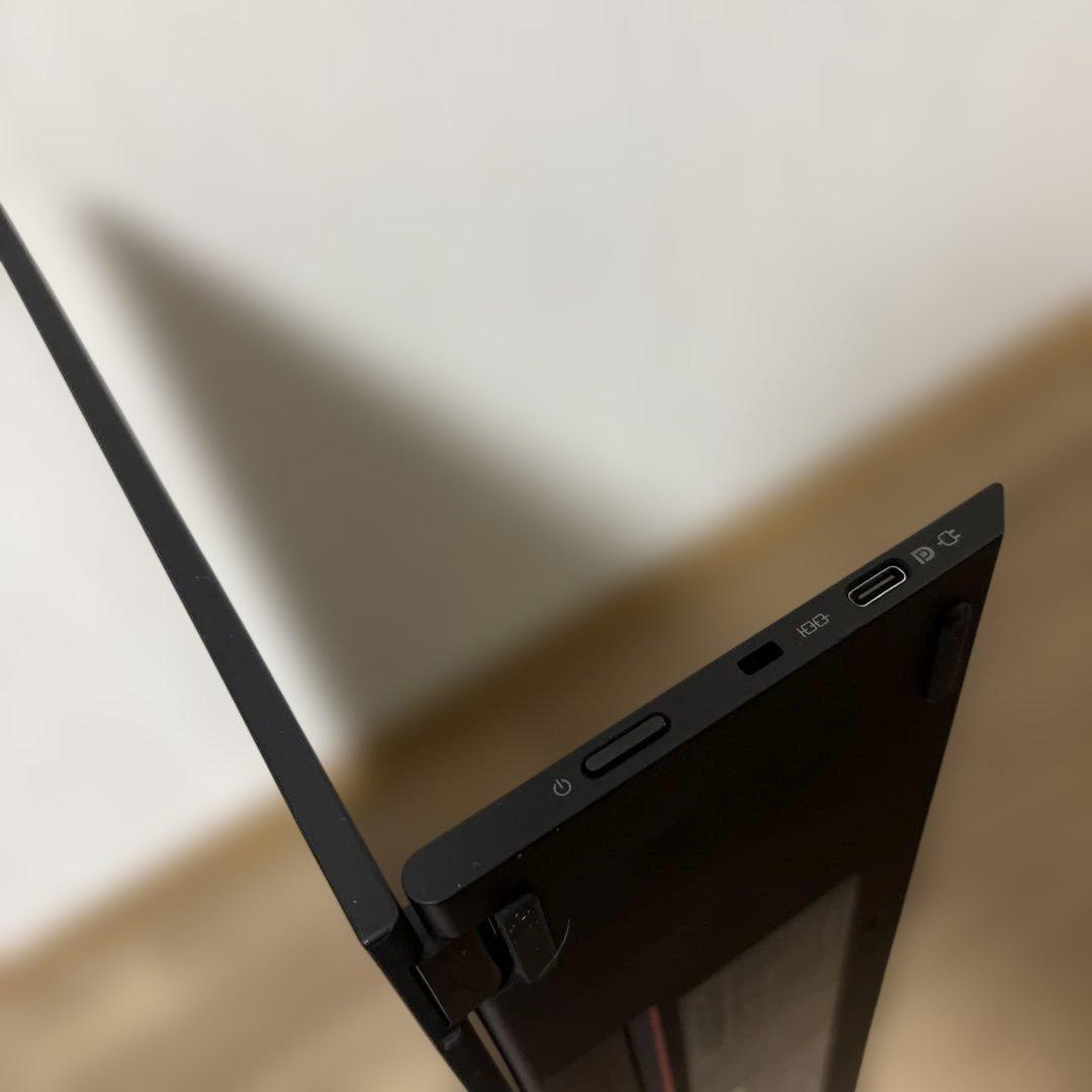 レノボ　モバイルモニター　ThinkVision M15