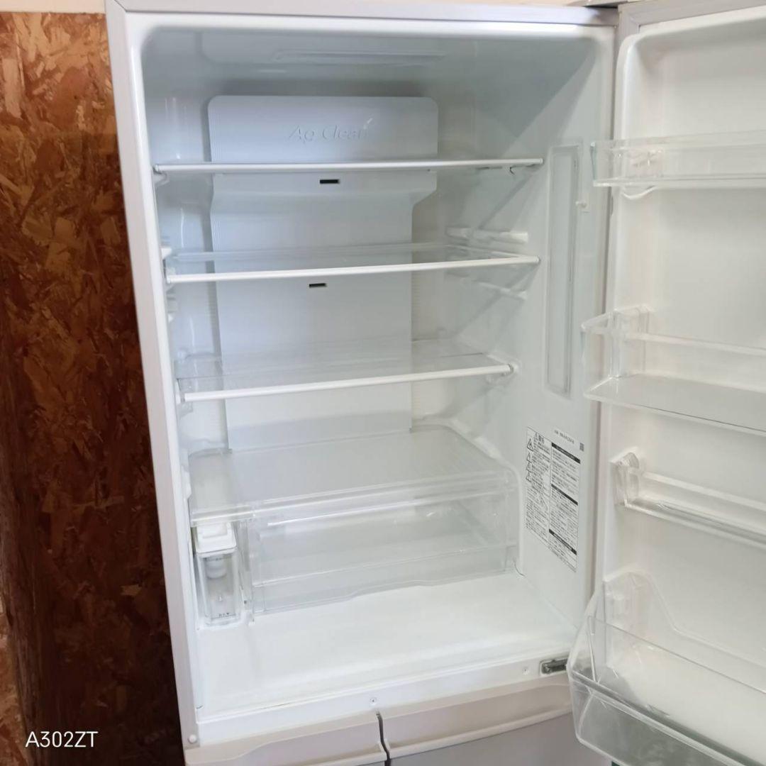 256 送料設置無料　Panasonic　自動製氷機能付き大型冷蔵庫　411L