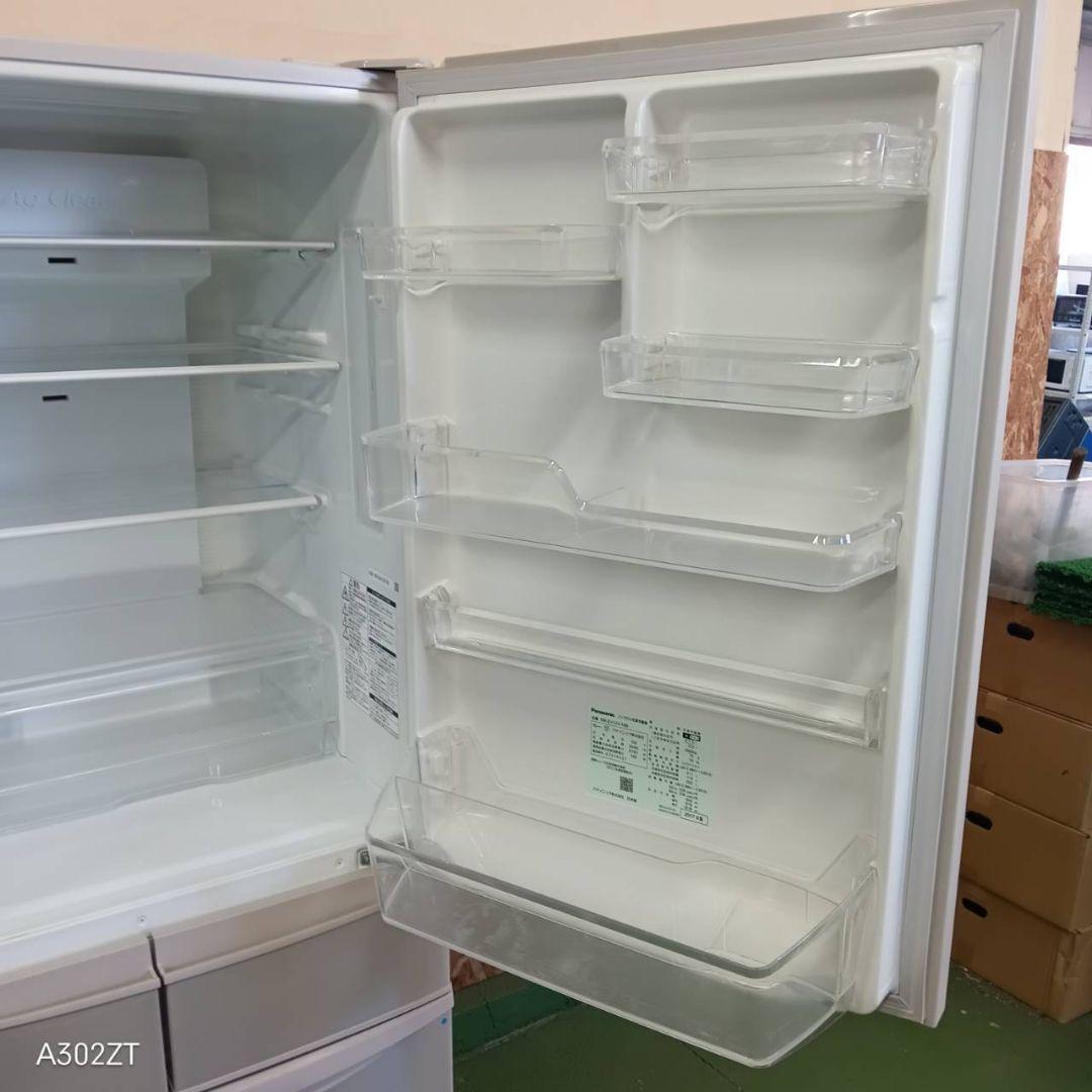 256 送料設置無料　Panasonic　自動製氷機能付き大型冷蔵庫　411L