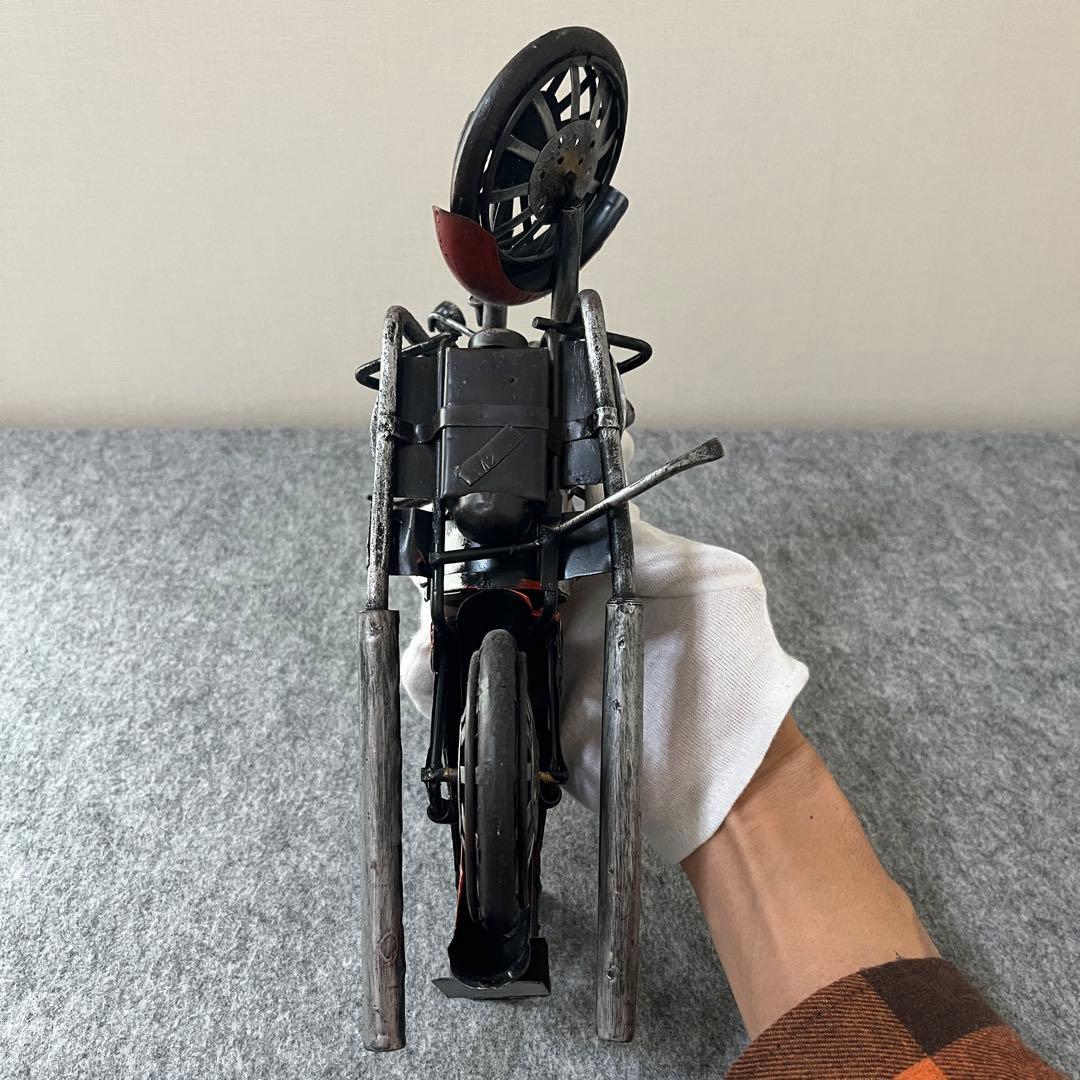 ブリキ製 ヴィンテージ風 バイク置物 インテリア レトロ 熊手 モーターサイクル