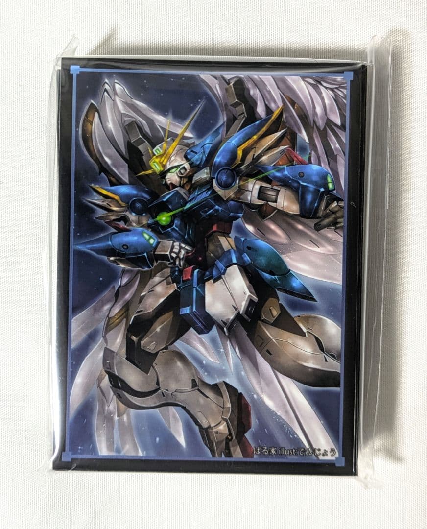 新機動戦記ガンダムW　ウィングガンダムゼロ　プレイマット　スリーブ　新品未開封