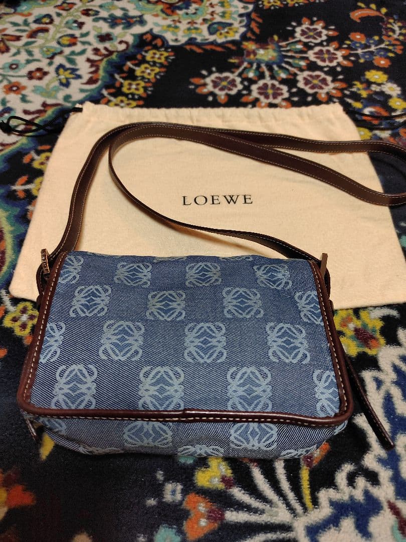 ロエベ　アナグラム　ポシェット　キャンバス　ブラウンレザー