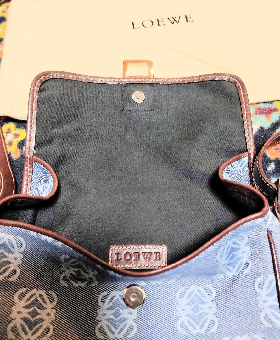 ロエベ　アナグラム　ポシェット　キャンバス　ブラウンレザー