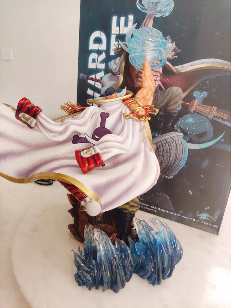 ワンピース WIFI-STUDIO 白ヒゲ フィギュア A版 ガレージキット