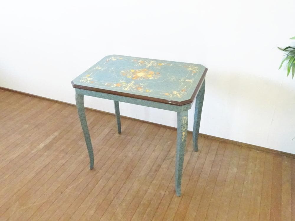 イタリア輸入家具　サイドテーブル　象嵌細工　ヨーロピアンクラシック