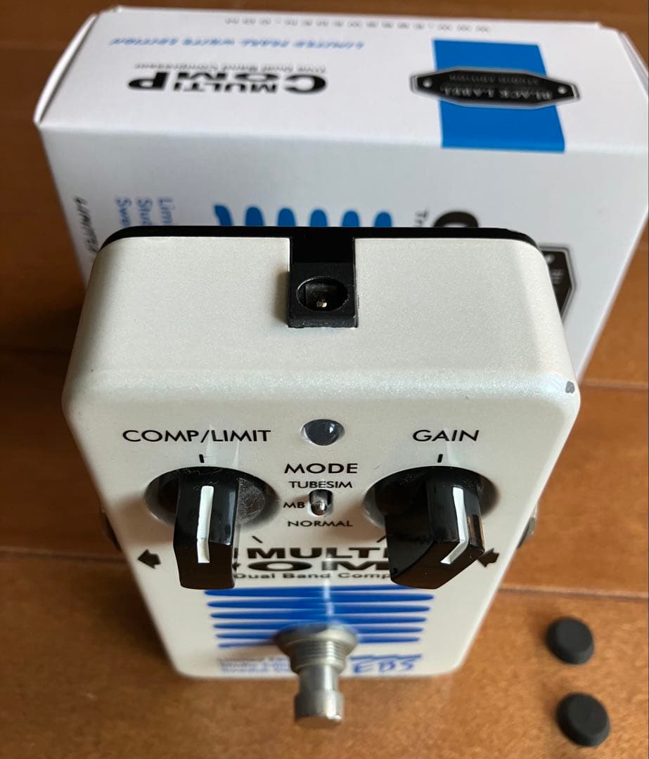600台限定生産/日本国内のみEBS MULTI COMP デュアルバンドコンプ