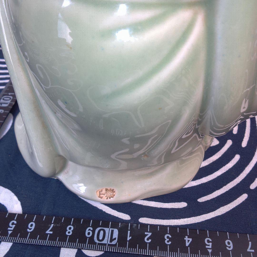 骨董４ 緑色の陶器製老賢者像 約20cm