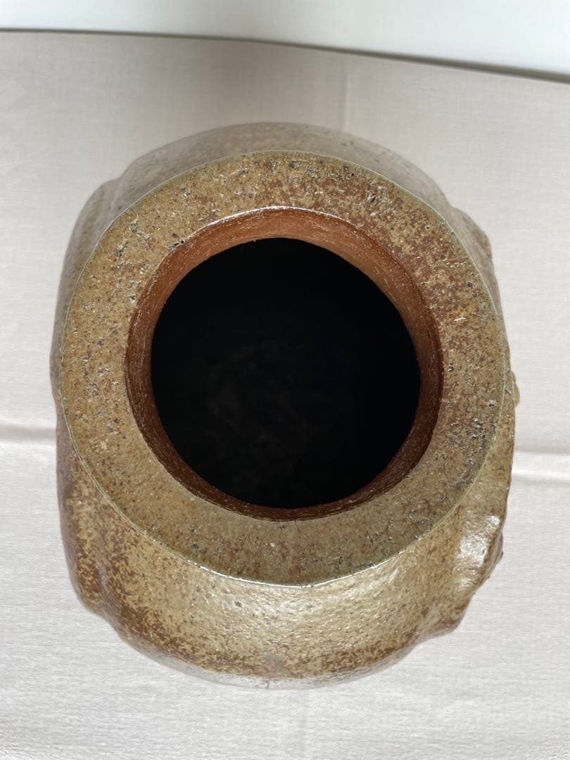 備前焼　岡本錦朋　花器　箱無し