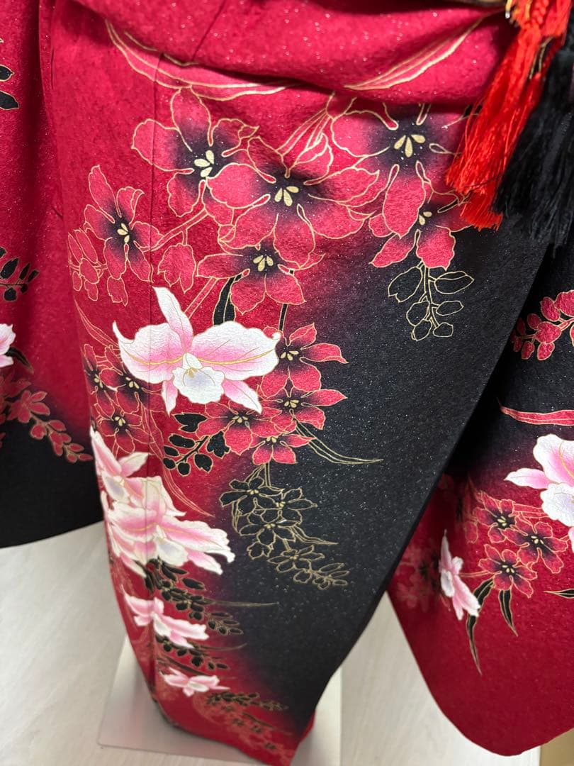 美品　正絹振袖フルセット　銀通し　黒地　花柄　鈴ガード付き　成人式