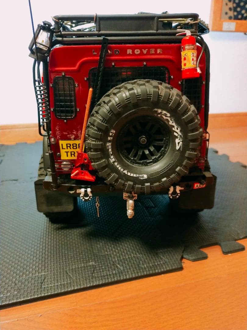 トラクサス　TRX4 ディフェンダー　カスタム