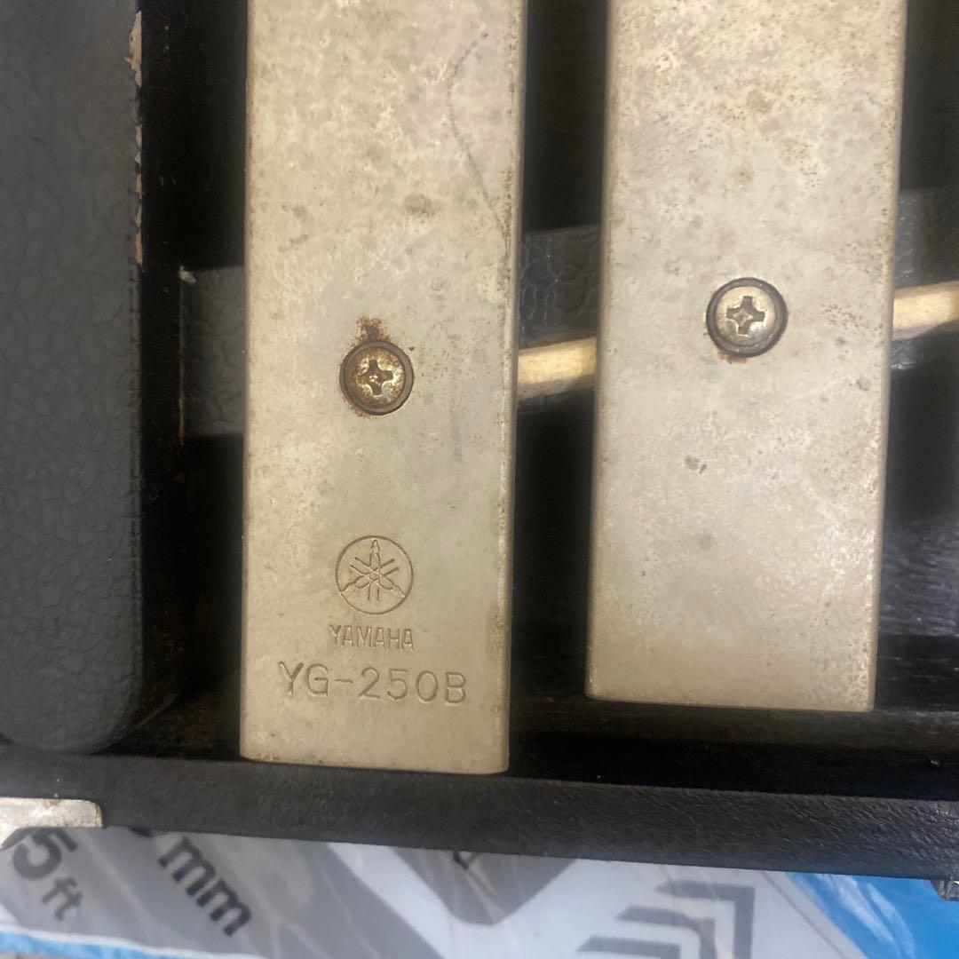 現状品　YAMAHA YG-250B 鉄琴
