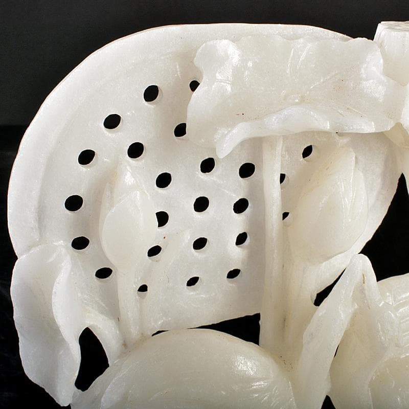 中国　玉石白玉彫刻　蓮に鶴　置物　V　R5692