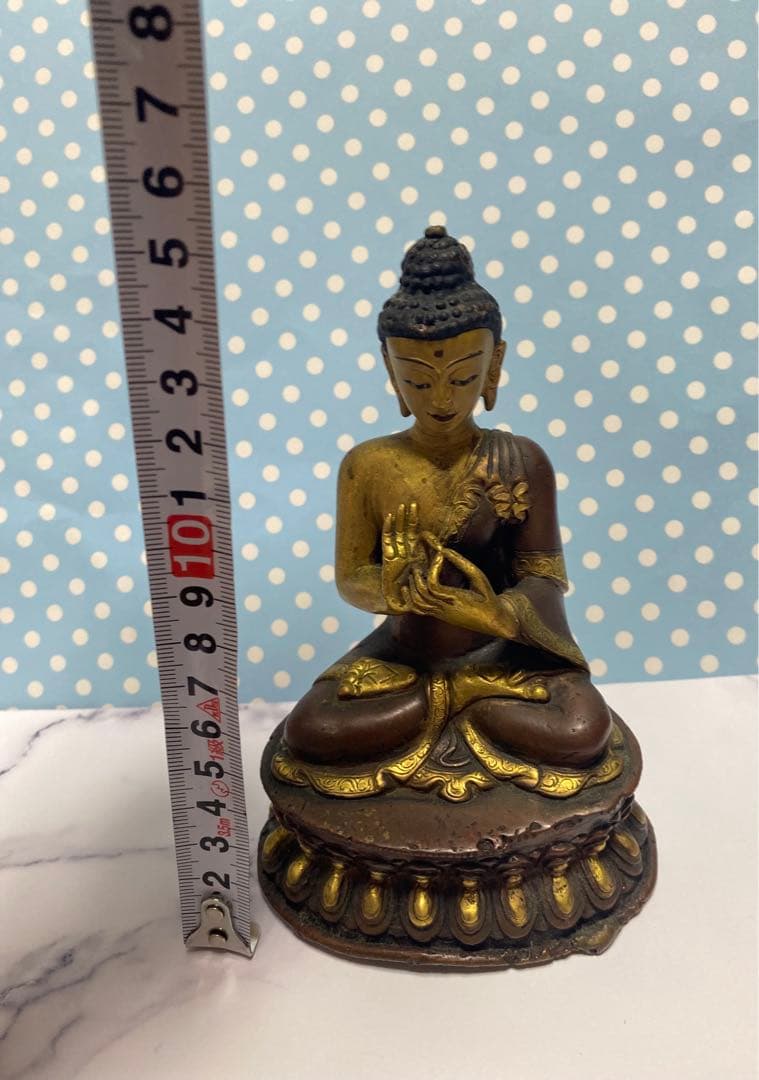 銅製　チベット　特大鍍金仏　ネパール仏像　家内仏堂 奉納 装飾品 工芸品 置物