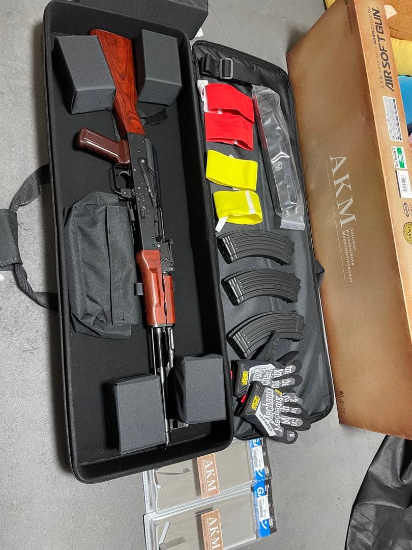 東京マルイ AKM ガスブローバックマシンガン