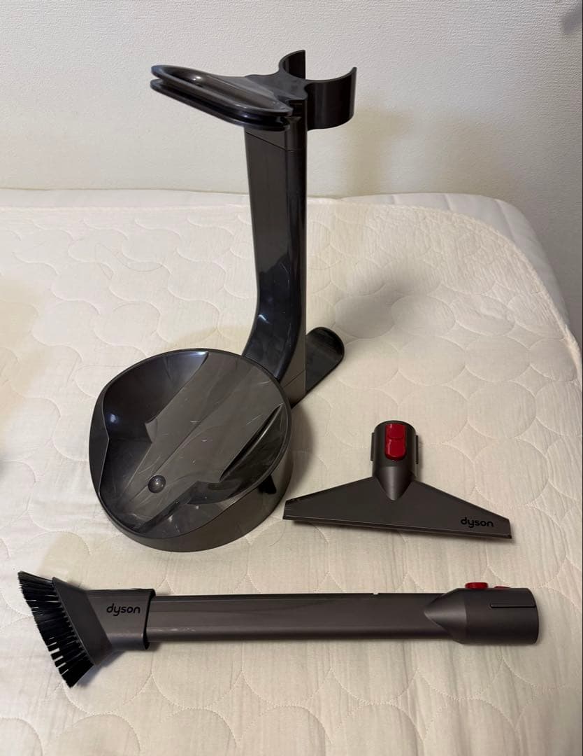 dyson/ダイソン　V4 Digital Fluffy CY29 サイクロン