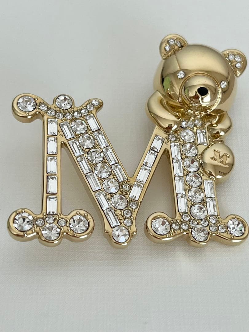 【Max Mara】 ベアブローチ