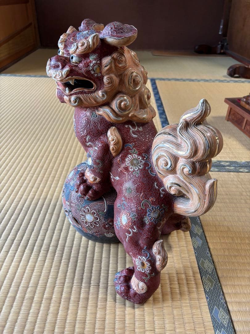 【九谷焼】色彩豊かな獅子像 置物