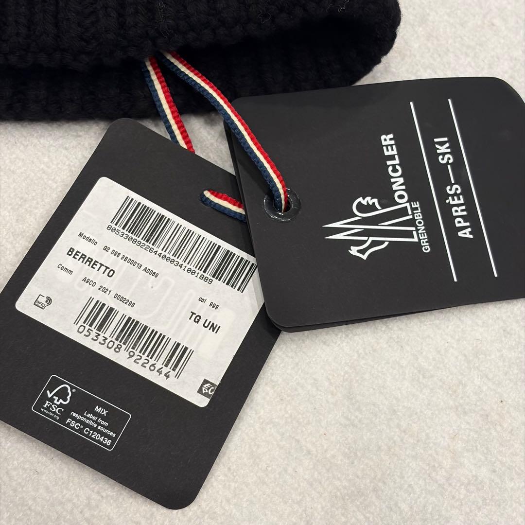 モンクレール ニット帽 フォックスファー 新品