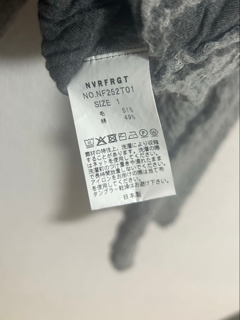 トップス NVRFRGT PANELED LONG SLEEVE T SHIRT