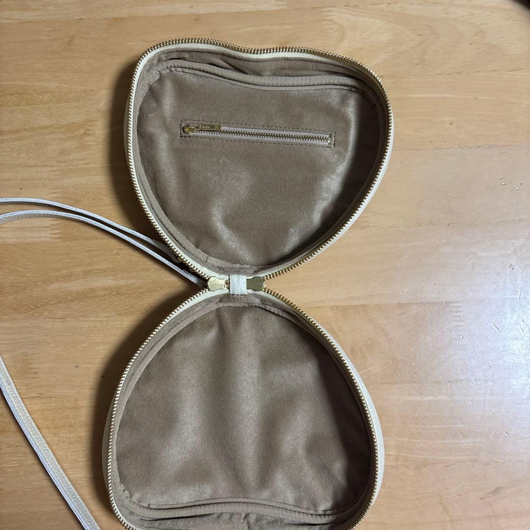 chiiiibag レザー ハート ショルダー　ホワイト