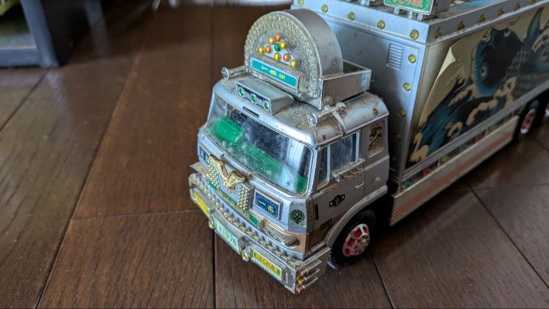 1/32 スカイネット　トラック野郎　ジャンク品