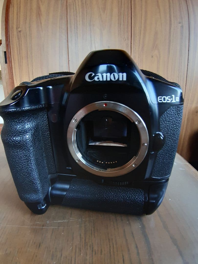 CANON EOS-1N 一眼レフ フィルムカメラ 中古品