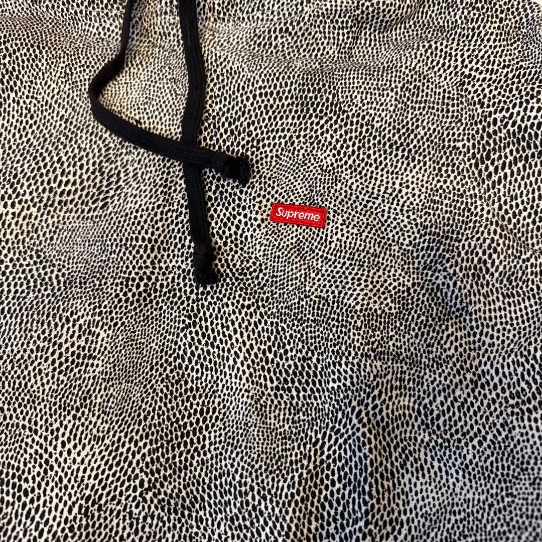 Small Box Hooded Sweatshirt Supremeパーカー